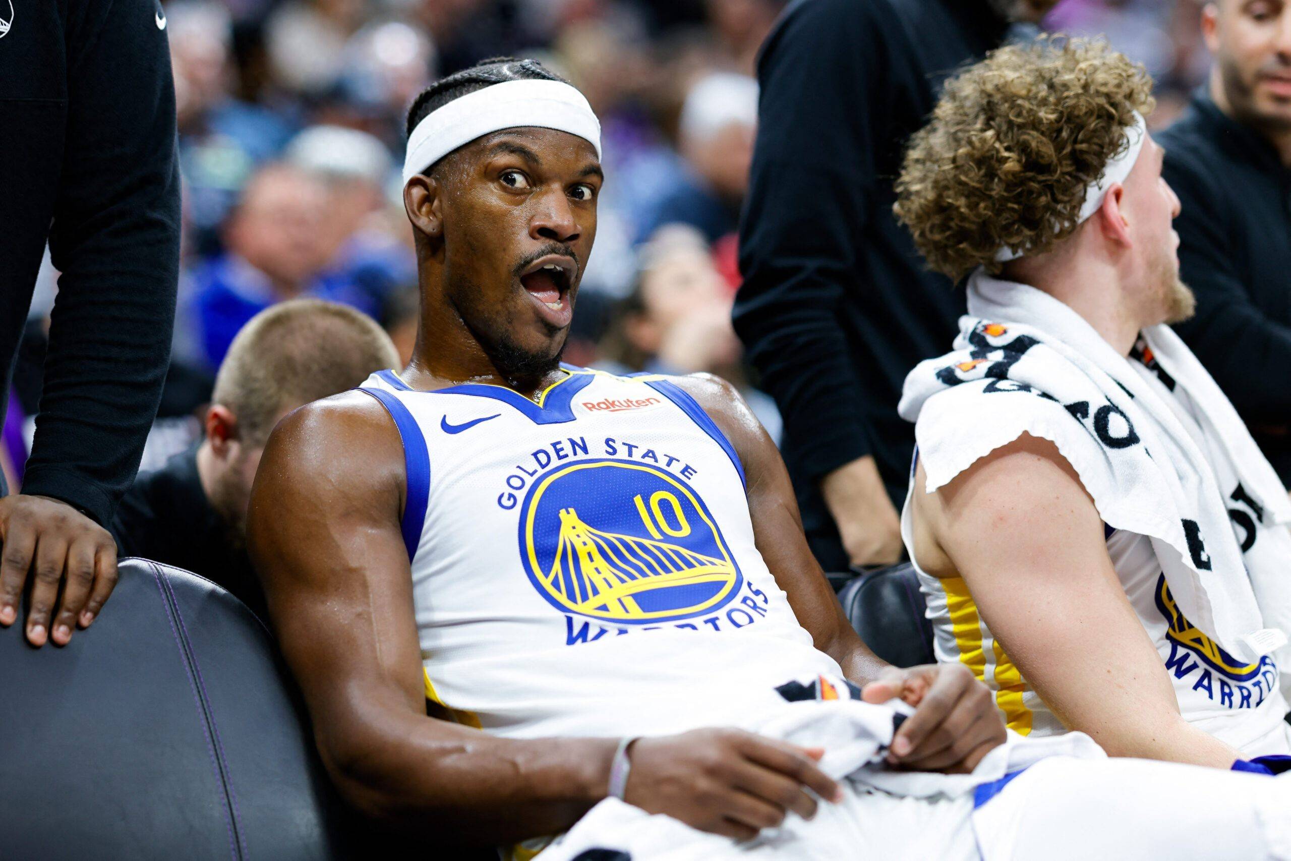 九游体育下载关于勇士不断突破！，巴特勒连续三场比赛得分超过爆冷观众掌声雷动的信息